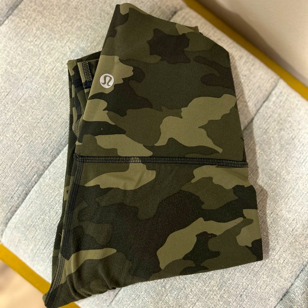 Lulu lemon align camo
